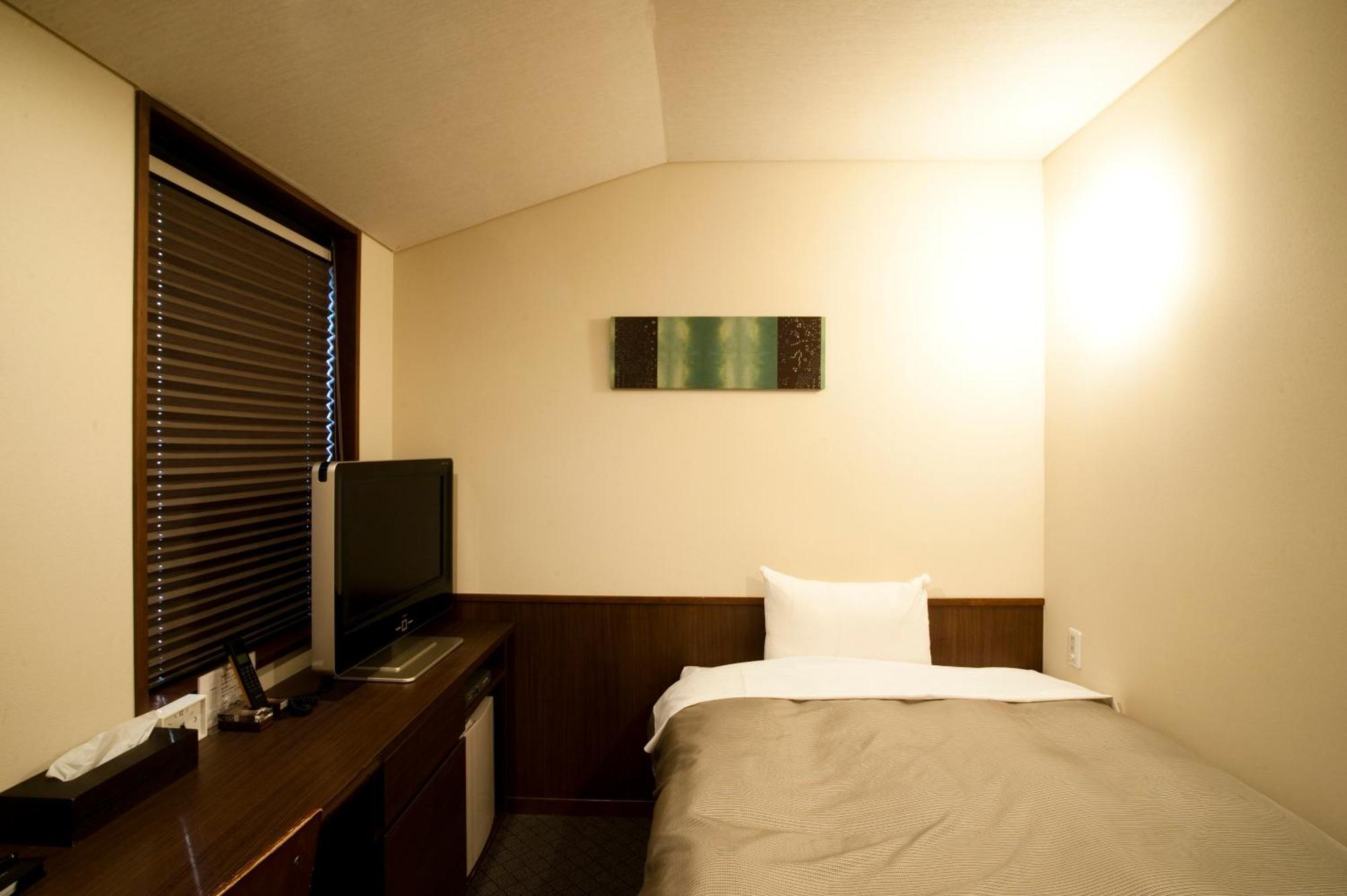 Ochanomizu Hotel Shoryukan Tokyo Exterior photo